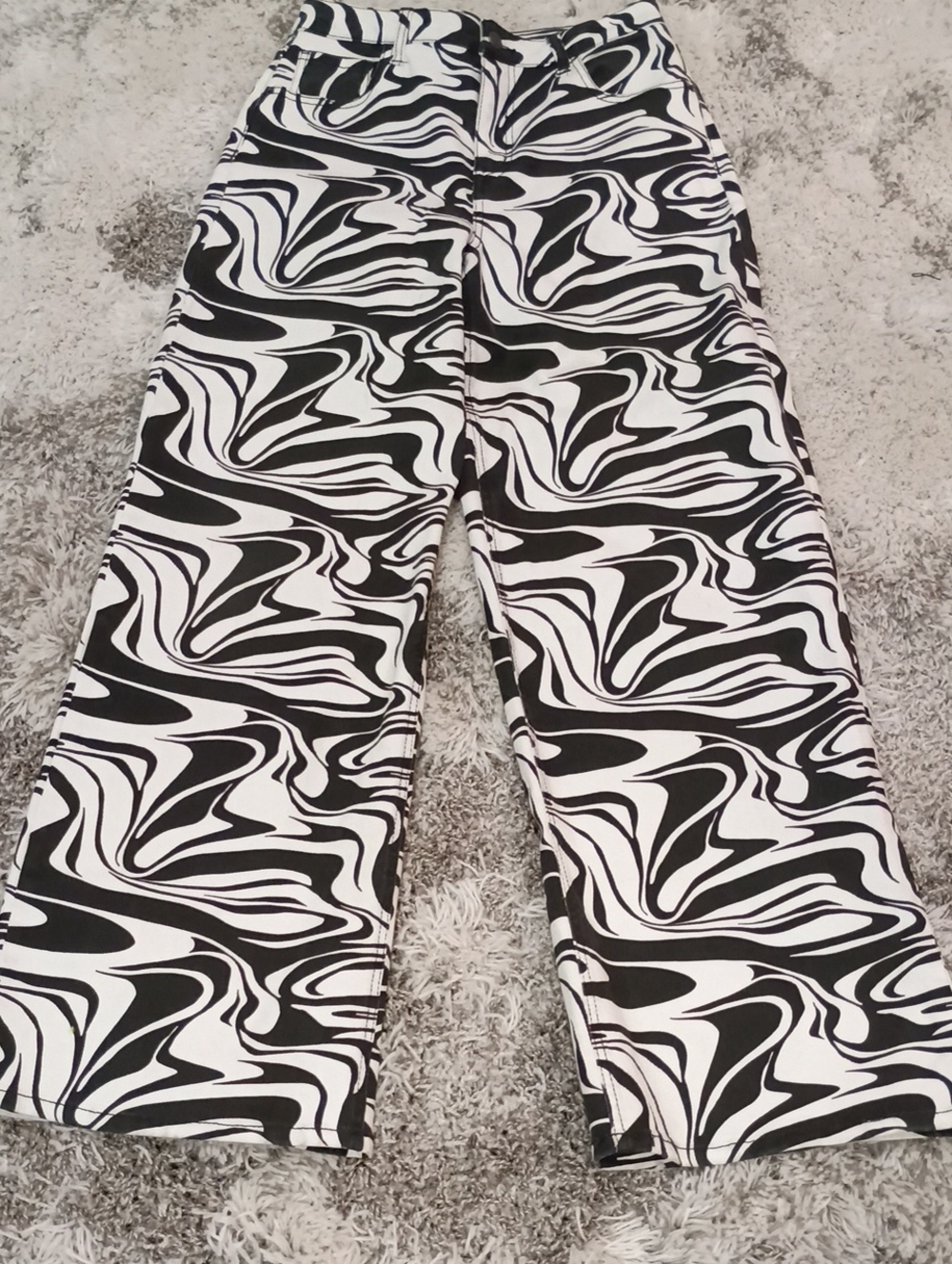 SO Black & White Swirl Wide-Leg Jeans